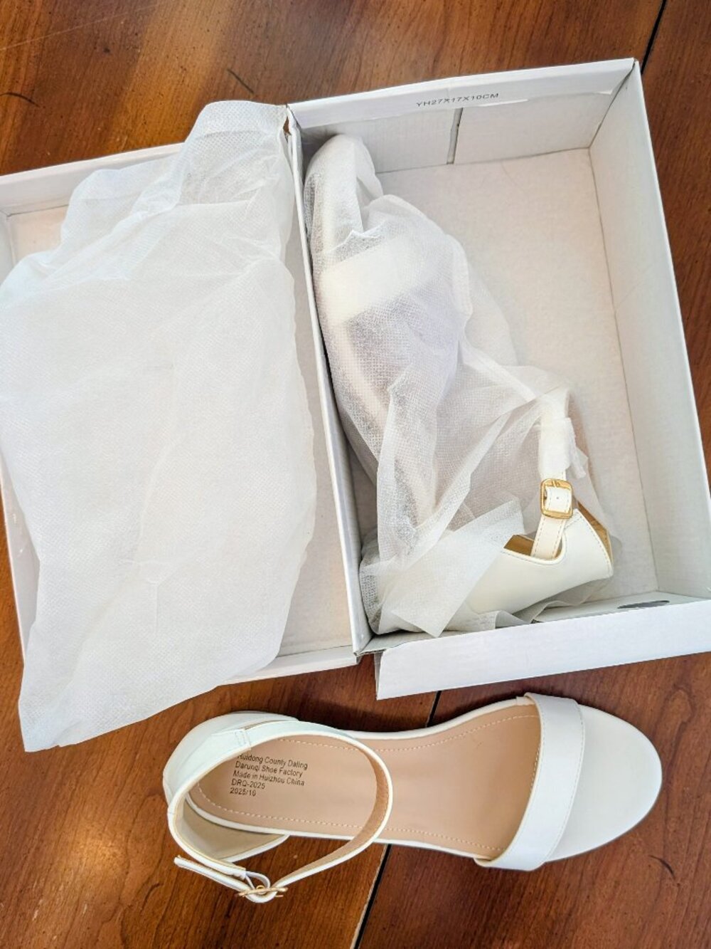 White Block Heel Ankle Strap Sandals Size 8.5 / EU 39 NWT
